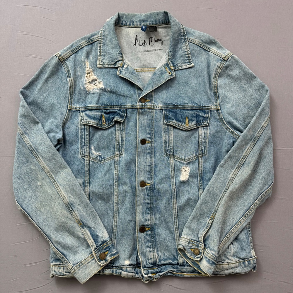 Nicki Minaj H&M Divided Distressed Denim Jacket Light Wash Graphic Back Womens L
